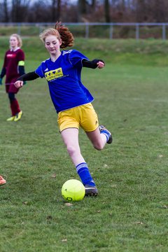 Bild 284 - B-Juniorinnen TSV Gnutz o.W. - SV Henstedt Ulzburg II : Ergebnis: ca. 5:0